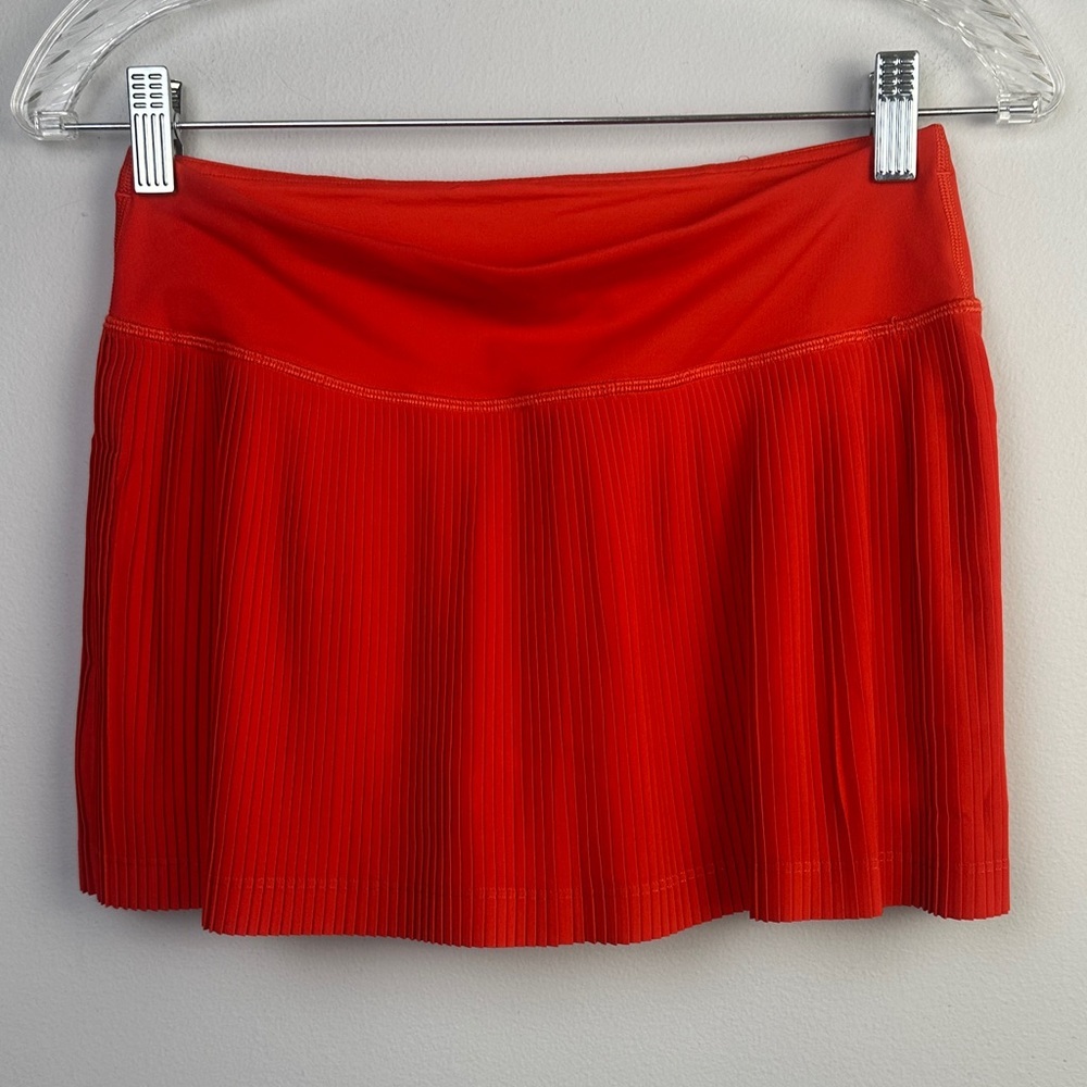Lululemon Pleat to Street Mid Rise Tennis Skort Hot Heat Size 4 Athletic Skirt